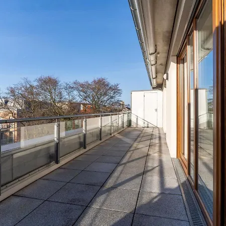 In In A Fantastic Location Apartment